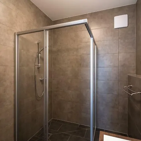 Centre Apartment *