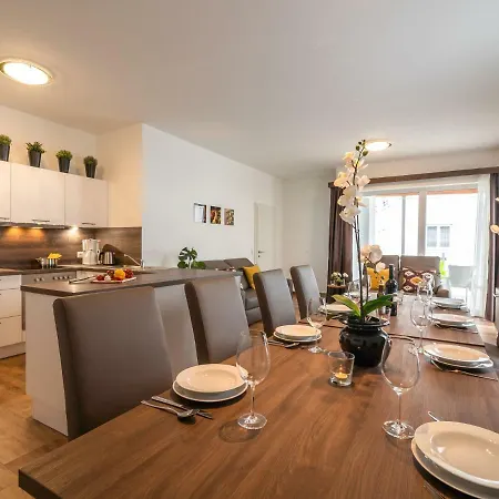Apartment Centre